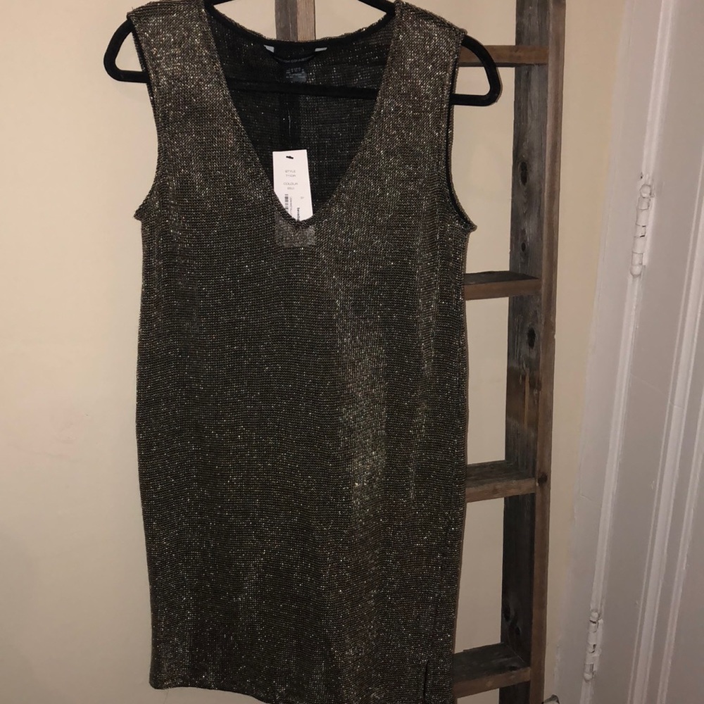 Brand new French Connection gold shift dress